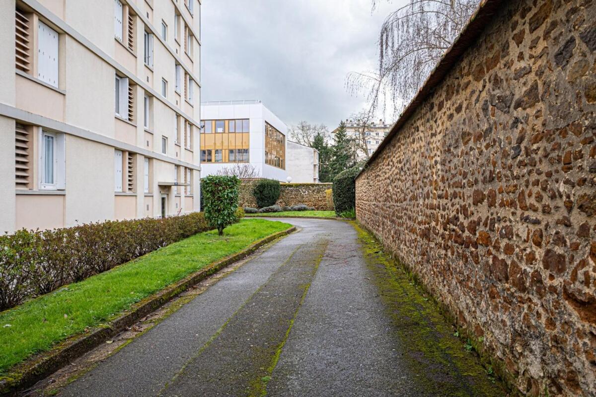Appartement Le Paisible ~ Centre-ville ~ Arrivee Autonome