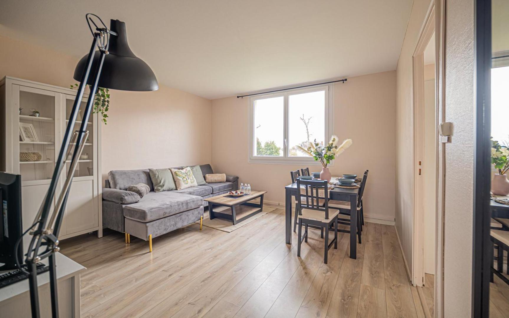 Appartement Le Paisible ~ Centre-ville ~ Arrivee Autonome